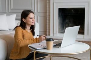 Virtual Assistant Cost 2025